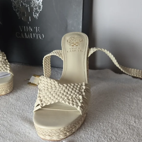 Vince Camuto Beige Woven Platform Sandals - Picture 3 of 10